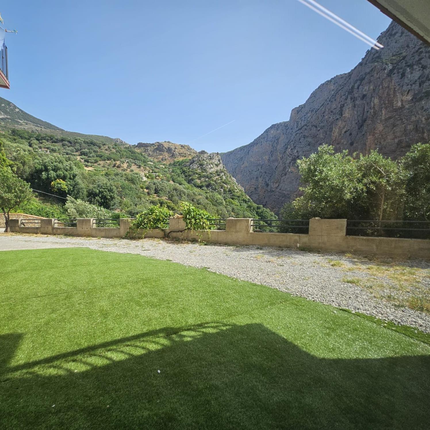 L'Oasi Del Raganello Bed & Breakfast Civita Exterior photo