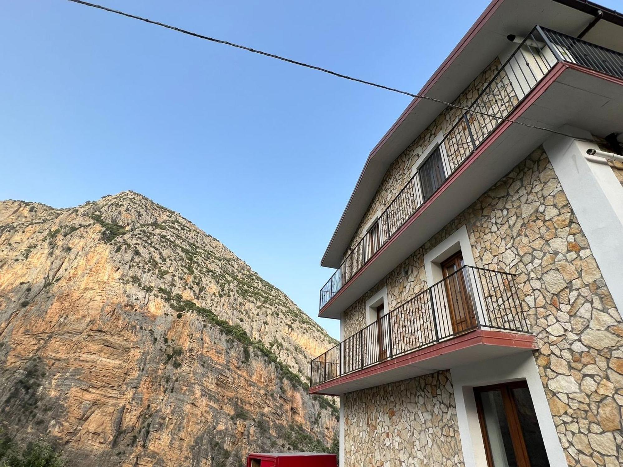 L'Oasi Del Raganello Bed & Breakfast Civita Exterior photo