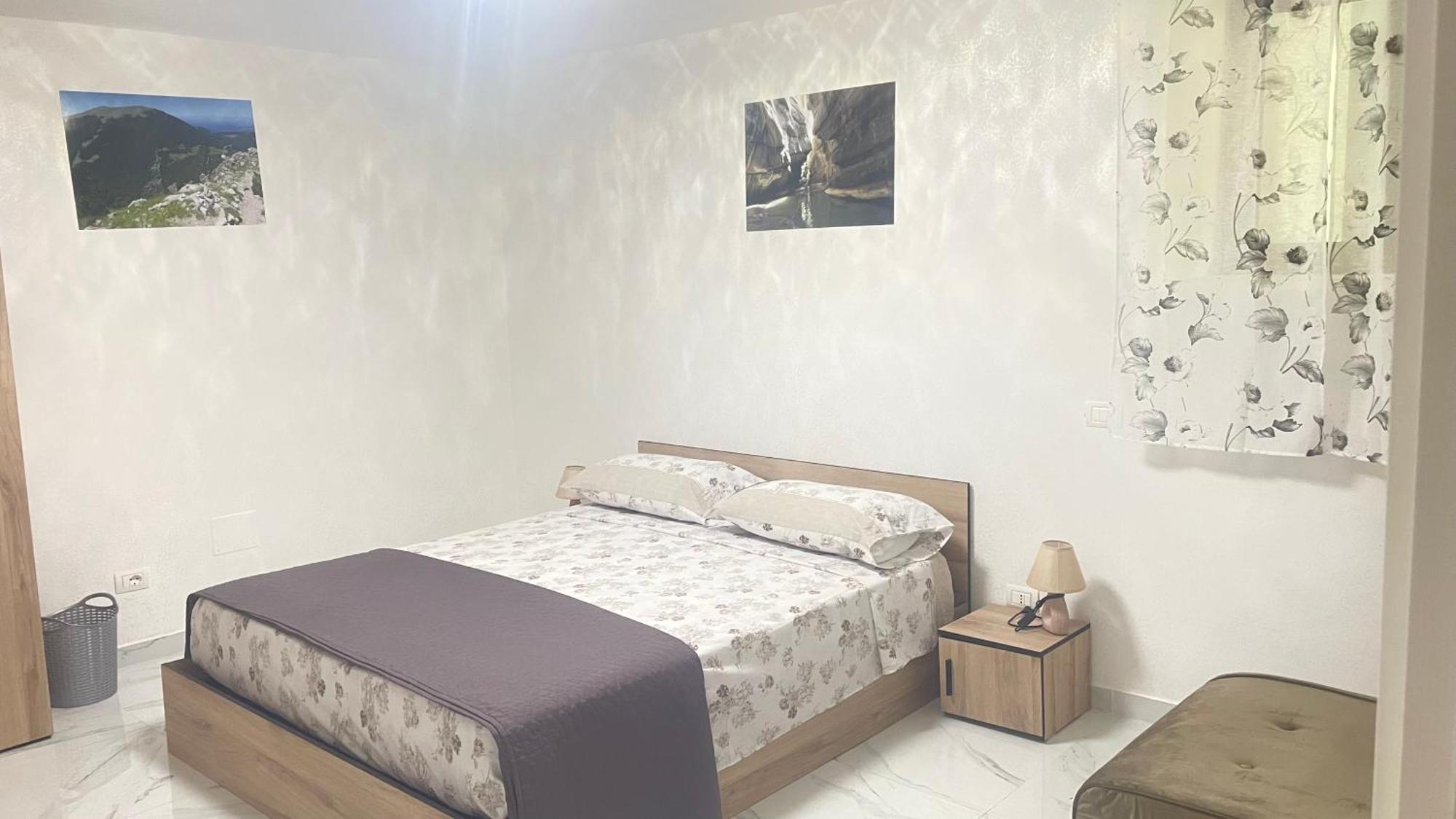 L'Oasi Del Raganello Bed & Breakfast Civita Exterior photo